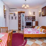 Guest House Jeljenic